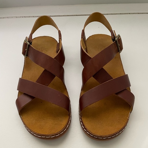 Chaco Shoes - Chaco Women’s Towne Sandal size 8 Worn once